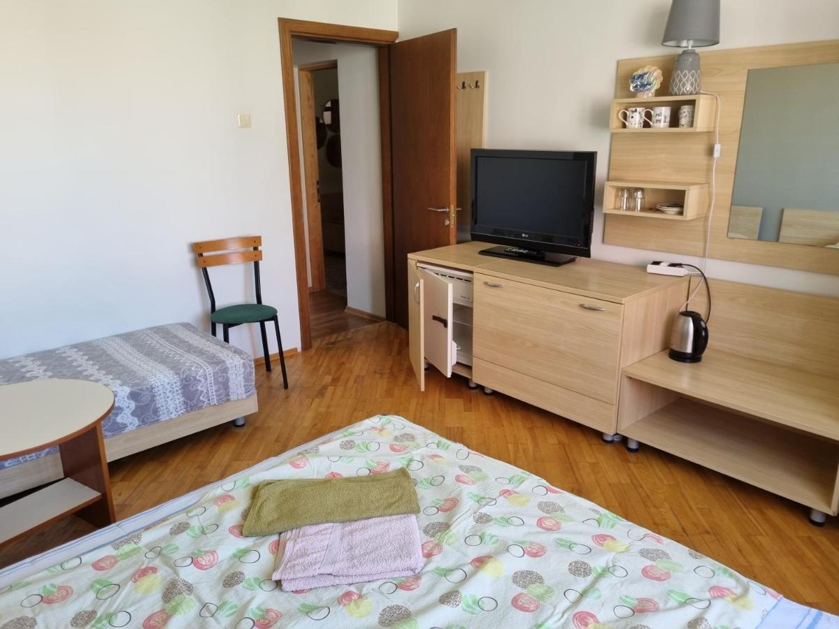 Livingpalanga Meta1 Apartment Exterior photo